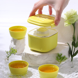 Juego de Té, Una Tetera y Tres Tazas, de Plástico Aislado, Mini, Ligero, Portátil, para Viajes y Uso en Exteriores - Product Image 4
