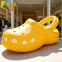 Modèle de chaussure gonflable publicitaire de marque, modèle de simulation de chaussure, sneaker gonflable, chaussure de sport gonflable pour événements