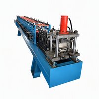 Machine de formage de rouleaux pour portes métalliques automatiques avec contrôle PLC et découpe hydraulique pour la production de volets roulants de garage