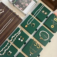 Boîte à bijoux en papier personnalisée avec logo, emballage pour bijoux, pierres précieuses, bracelet, présentoir à bijoux, boîte à bracelet Cartier, rangement pour collier