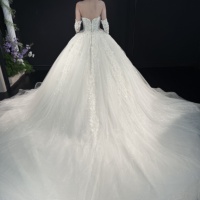 Importé italien maille robe de mariée estampage à chaud bas maille Arrangement de fleurs ongles perles a-ligne robe de banquet de mariage