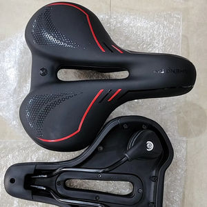 Coussin de <span class=keywords><strong>selle</strong></span> de vélo <span class=keywords><strong>VTT</strong></span> imperméable <span class=keywords><strong>large</strong></span> pour vélos de route et de montagne – Coussin de <span class=keywords><strong>selle</strong></span> de vélo - Product Image 6