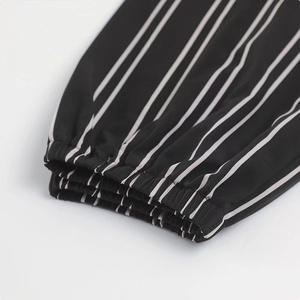 <span class=keywords><strong>Pigiama</strong></span> estivo a maniche corte in seta di ghiaccio abbigliamento da casa vestito a righe casual sottile da <span class=keywords><strong>uomo</strong></span> <span class=keywords><strong>nero</strong></span> da casa - Product Image 5
