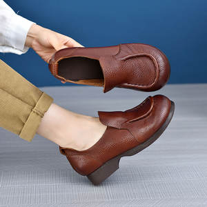 2024 Autumn Collection British Style Cowhide <b>Toe</b> Slip-On Flat <b>Heel</b> Women's Shoes Retro Fashion All-Match Single Shoes - Product Image 5