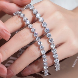 Bracelet en diamant de laboratoire 15 carats personnalisé MSB-542 - Product Image 3