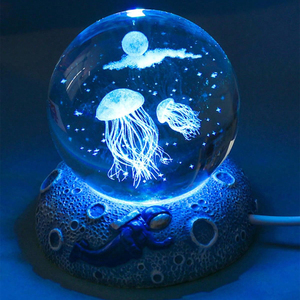 Lampe de nuit en forme de boule de cristal océanique, gravure laser 3D, LED, décoration de chambre à coucher, cadeau - Product Image 1