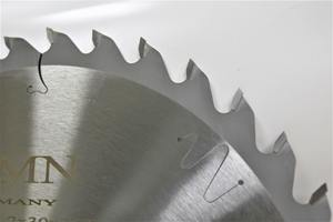 GMN 300x3.2x30x100T Lames de scie circulaire pour le travail du bois industriel Presse à chaud MDF Contreplaqué Aggloméré Personnalisable OEM Fourniture DIY Grade - Product Image 5