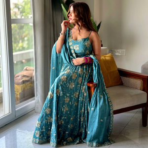 Ensemble Anarkali en satin de soie bleu à motifs floraux, coupe ample, sans manches, Kurta, pantalon Palazzo, Dupatta, pour mariage, tenue de soirée, 2 pièces - Product Image 1