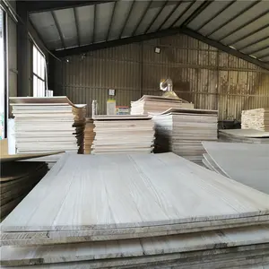 Suministro <span class=keywords><strong>de</strong></span> fábrica, tablero compuesto <span class=keywords><strong>de</strong></span> madera maciza <span class=keywords><strong>de</strong></span> 55mm <span class=keywords><strong>de</strong></span> espesor, <span class=keywords><strong>precio</strong></span> <span class=keywords><strong>de</strong></span> madera <span class=keywords><strong>de</strong></span> Paulownia <span class=keywords><strong>M3</strong></span> - Product Image 3