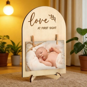 <span class=keywords><strong>Cadre</strong></span> <span class=keywords><strong>photo</strong></span> commémoratif pour bébé en bois, double face, écologique, avec logo <span class=keywords><strong>personnalisé</strong></span>, pour la <span class=keywords><strong>naissance</strong></span>, à suspendre au mur - Product Image 3