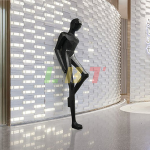 Esculturas de figuras abstractas de fibra de vidrio personalizadas, hechas a mano, de estilo moderno minimalista, para decoración de vestíbulos de hoteles, centros comerciales y pasillos. - Product Image 2