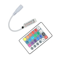 Télécommande infrarouge 24 touches pour le contrôle et la variation de la luminosité des bandes LED RGB