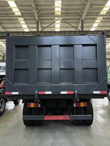 Б/у самосвал SHACMAN X3000 8x4 (экспортная версия): Мощность 371 л.с. для тяжелых условий эксплуатации в горнодобывающей и строительной отраслях - Product Image 3