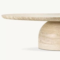 Table basse décorative en marbre sur mesure, design contemporain, fabrication artisanale, plaque de travertin naturel poli, meubles de salon