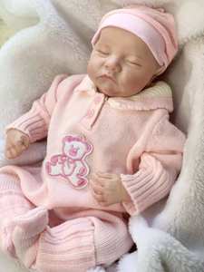 Muñeca de Juguete de Vinilo <span class=keywords><strong>con</strong></span> Cuerpo de Tela, Bebé <span class=keywords><strong>Reborn</strong></span>, para Jugar en Casa, <span class=keywords><strong>con</strong></span> <span class=keywords><strong>Ojos</strong></span> <span class=keywords><strong>Cerrados</strong></span>, para Dormir, Regalo - Product Image 2