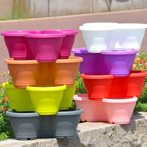 Jardinière de légumes à 3 pétales empilable à 5 niveaux pour fleurs de fraises et d'herbes Jardinage vertical Intérieur Extérieur Pots de jardin empilables en résine - Product Image 1