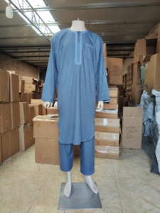 Ensemble 2 pièces Thobe marocain pour <span class=keywords><strong>homme</strong></span> 2026 – Abaya brodée musulmane, mode arabe, vêtements islamiques, Qamis, <span class=keywords><strong>pantalon</strong></span> musulman, <span class=keywords><strong>Boubou</strong></span> de nuit - Product Image 2