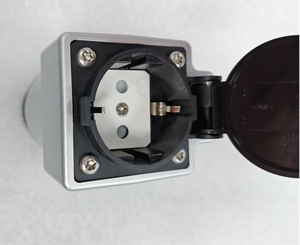 Adaptateur de charge pour véhicule électrique IEC 62196 Type 2 mâle vers prise Schuko, adaptateur de décharge de station 16A pour vélo électrique et scooter, adaptateur <span class=keywords><strong>P2L</strong></span> - Product Image 3