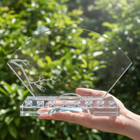 Trophée en cristal artistique avec incrustations de pierres précieuses, cadeau haut de gamme pour les occasions spéciales