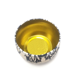 Vente en gros de boîtes à bougies rondes en métal personnalisées avec impression, 4 oz et 16 oz, pots à bougies vides avec couvercle - Product Image 5