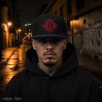 Casquette de baseball personnalisée avec broderie Old English, 5 panneaux, visière incurvée, style Dad Hat, streetwear urbain West Coast, vente en gros, faible MOQ