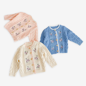 Nuovo Designer di alta qualità in cotone 100% neonate bambine vestiti per bambini vestiti ricamati cappotto tutto in maglia cardigan - Product Image 1