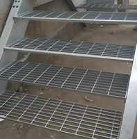 Grille creuse en acier galvanisé expansé - Escaliers extérieurs Caillebotis & Grille de protection contre les inondations Matériaux de construction