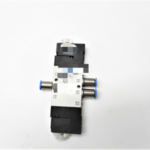 CPE10-M1BH-5J-WBRQS-6 NSNP Новый Оригинальный Программируемый Логический Контроллер (ПЛК) для Промышленной Автоматизации, Готовый к Отгрузке - Product Image 1