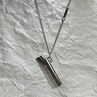 Étui en alliage métallique en gros avec longue chaîne pour briquets J3, étui porte-briquet avec collier personnalisé