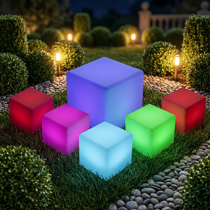 Lampe de table d'extérieur à LED RGB en forme de cube, étanche, sans fil, alimentée par batterie, à intensité variable, pour la décoration de fête au bord de la piscine - Product Image 1