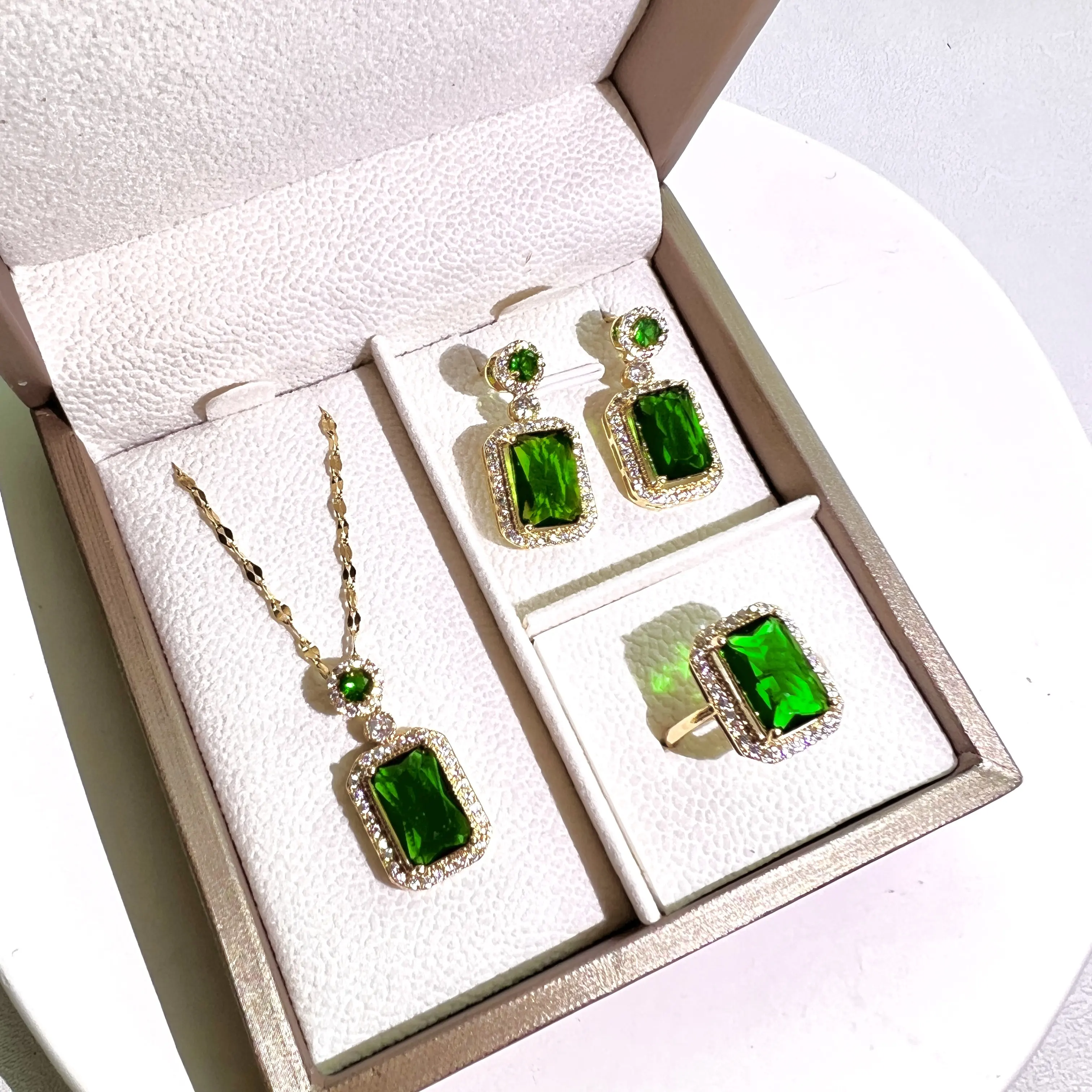 Cheap 18k Gold Plated Rectangle Green Zircon Stainless Steel Necklace Earrings Ring Fashion Jewelry Set Emerald Stone Jewelry