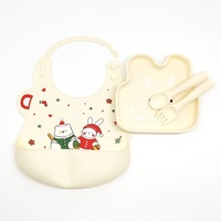 Ensemble de vaisselle pour enfants en silicone personnalisé, de qualité alimentaire, avec assiette à ventouse, bol, fourchette, cuillère et bavoir, design frais et mignon
