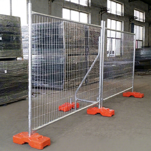 Panneau de clôture temporaire galvanisé à chaud, grillage soudé, barrière de sécurité pour chantier de construction - Product Image 1