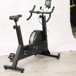 Équipement de gymnastique commerciale Air Bike Rower Erg Rowing Machine Spinning Fan <span class=keywords><strong>Vélo</strong></span> d'exercice pour un entraînement optimal - Product Image 4
