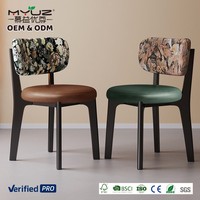 Chaise de salle à manger en bois massif de luxe léger avec structure en chêne importé et double dossier en bois massif pour table de réunion