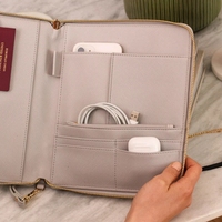 Étui de voyage technique en cuir végétalien de créateur Gadgets Cable Folder Travel Electronics Organizer Accessories Storage Bag Portfolio