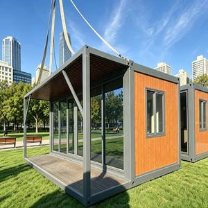 Cabine conteneur amovible avec balcon, style ferme, maison préfabriquée, pièce urbaine temporaire portable - Product Image 1