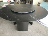Hochwertiger Foshan Designer-Esstisch mit Drei Metallbeinen 150CM Runder Tisch für Villa und Apartment