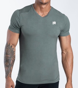 T-shirt à col en V du fabricant pour hommes 100% Fibre de bambou Super Soft Tee Anti-Shrink Unlined Activewear With Embroidered Techniques - Product Image 6