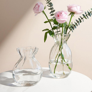 घरेलू सजावट के लिए घर के उपयोग के लिए हल्के लक्जरी और न्यूनतम ग्लास पारदर्शी vase - Product Image 4