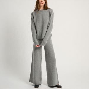 Ensemble de Détente Femme 100% Cachemire Pur, Col Montant Tricot Personnalisé, Pull Cachemire Laine de <span class=keywords><strong>Mouton</strong></span> et Pantalon Deux Pièces - Product Image 1