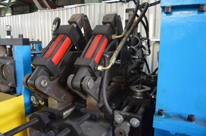 Máquina Perfiladora de Correas <span class=keywords><strong>C</strong></span> <span class=keywords><strong>Z</strong></span>, Suministro de Fábrica, Estructura de Acero, Perfil de Acero en Forma de <span class=keywords><strong>C</strong></span> U <span class=keywords><strong>Z</strong></span> M, Máquina de Fabricación de Perfiles de Canal CZ - Product Image 2