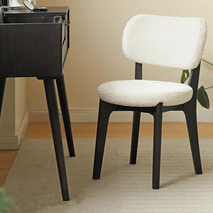 Nordic Simples Madeira Sólida Cadeira De Jantar Branco Soft Bag Stool para Bedroom Dressing <span class=keywords><strong>Dining</strong></span> Room Furniture - Product Image 5