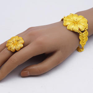 मध्य पूर्व ब्राइडल बालियां रिंग ब्रेसलेट नेकलेस आभूषण सेट सऊदी अरब की शादी का बयान 24k सोने के प्लेटेड गहने सेट - Product Image 4