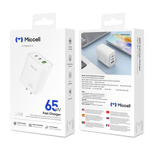 <span class=keywords><strong>Chargeur</strong></span> de téléphone compact 65W PD à charge rapide avec ports USB-C et USB-A 3-en-<span class=keywords><strong>1</strong></span> et prise pliable pour ordinateurs portables, téléphones et tablettes - Product Image 1