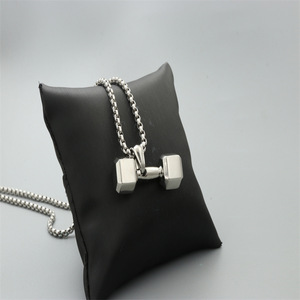 Yunnique – collier avec pendentif haltère en acier inoxydable, bijoux unisexes à la mode, cadeau - Product Image 4