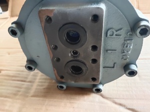Motor Hidráulico ME100-G ZY MB ME ME100 ME600 ME700 MB100 MB150 MB175 MB300 de Alta Presión - Product Image 4