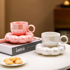 Posavasos Creativo y Elegante con Diseño de Flor, Taza de Cerámica Nórdica para Leche y <span class=keywords><strong>Capuchino</strong></span>, Plato Decorativo con Diseño de Nube, Juego de Tazas de Café - Product Image 5