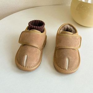 Nouvelles Bottes d'Hiver Épaisses Unies pour Enfants – Chaussures Décontractées Chaudes pour Filles et Garçons - Product Image 4