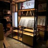 Vitrine de magasin d'optique entièrement personnalisable, présentoir à lunettes, étagère d'exposition, vitrine en verre pour magasin de lunettes, décoration de magasin